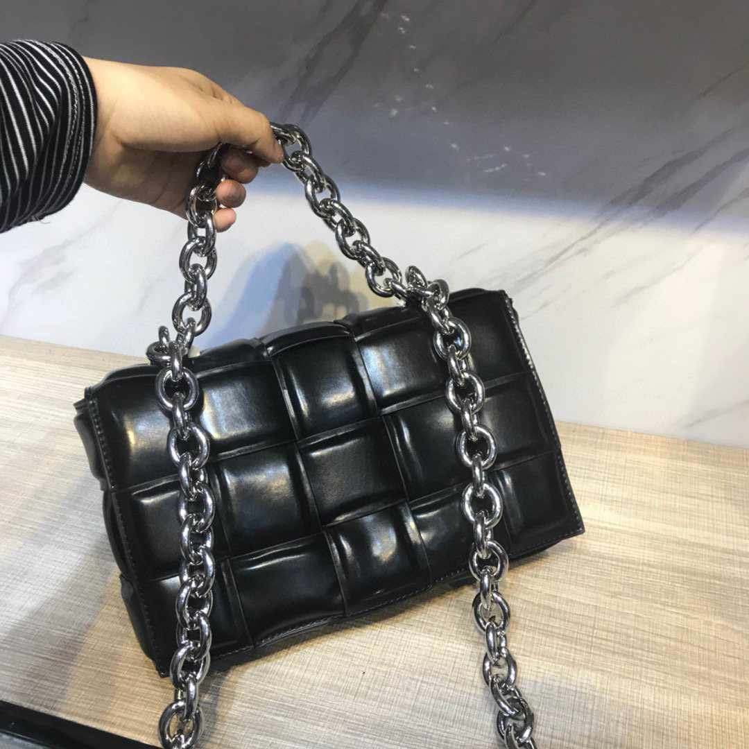 Bottega Veneta Cassette chain-padded leather shoulder bag replica