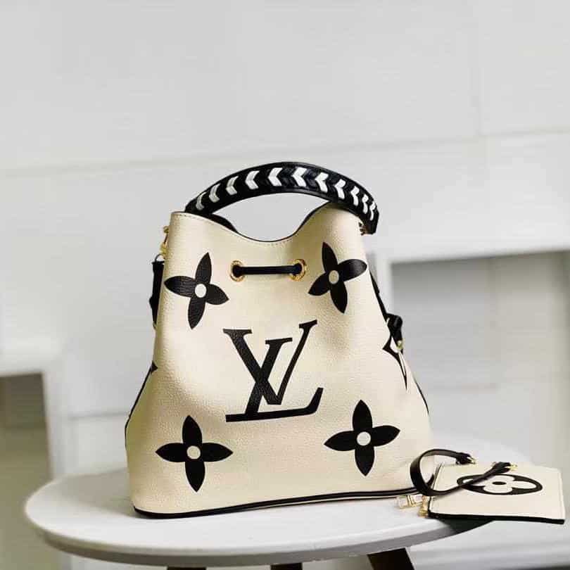 Louis Vuitton Crafty NÉONOÉ MM replica