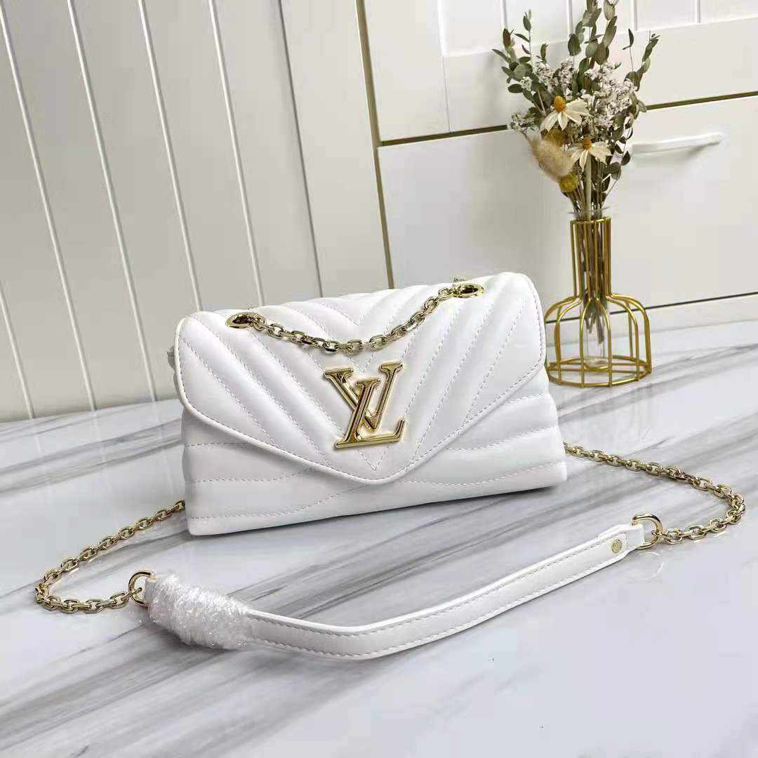 Louis Vuitton NEW WAVE CHAIN BAG MM replica