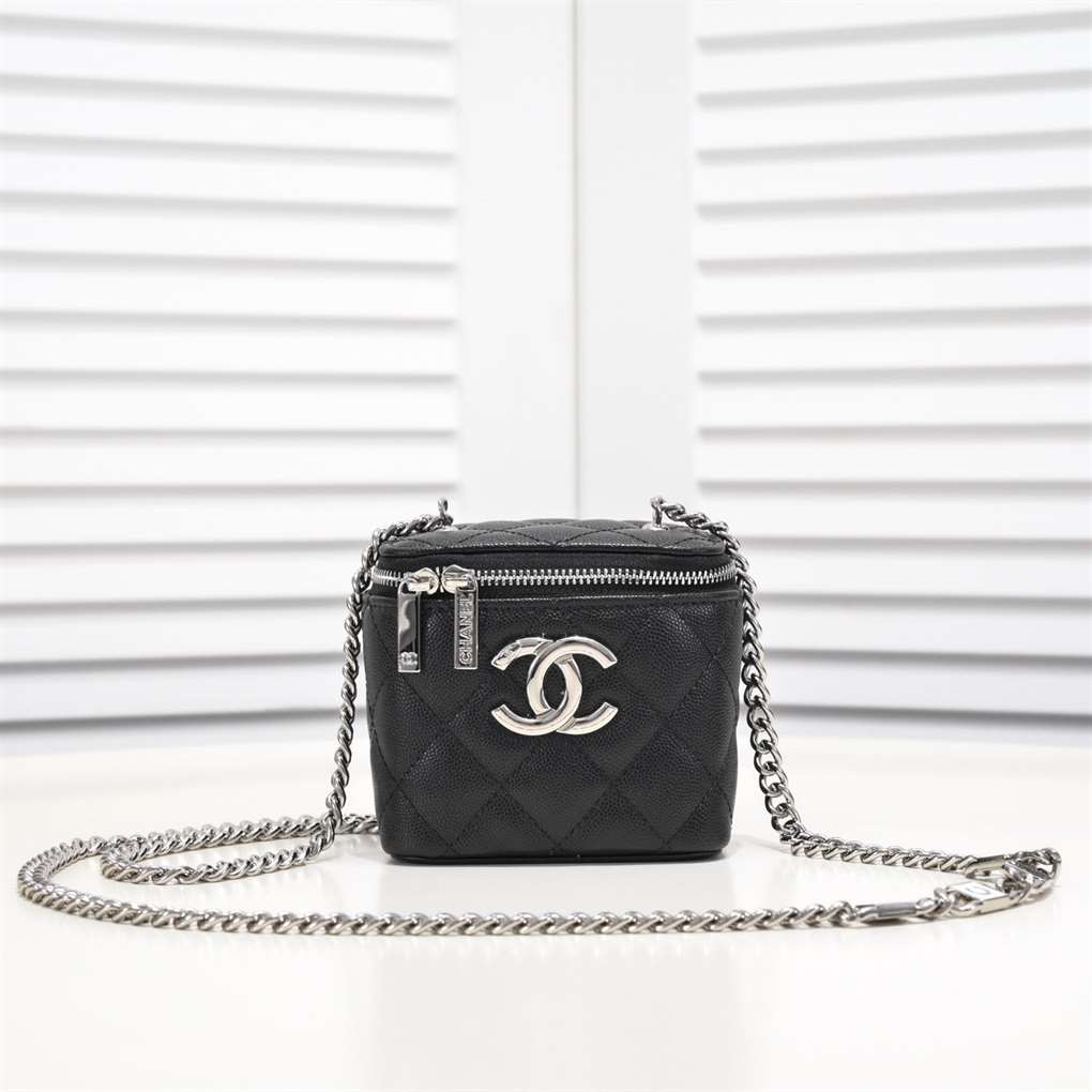 Chanel SMALL VANITY WITH CHAIN replica