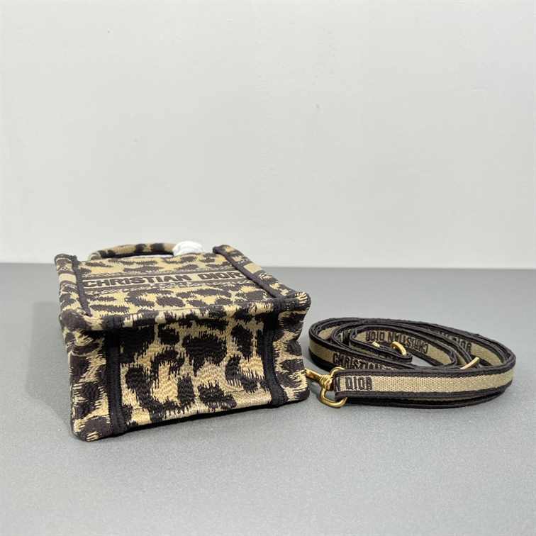 Dior Mini Book Tote Phone Bag Embroidery replica