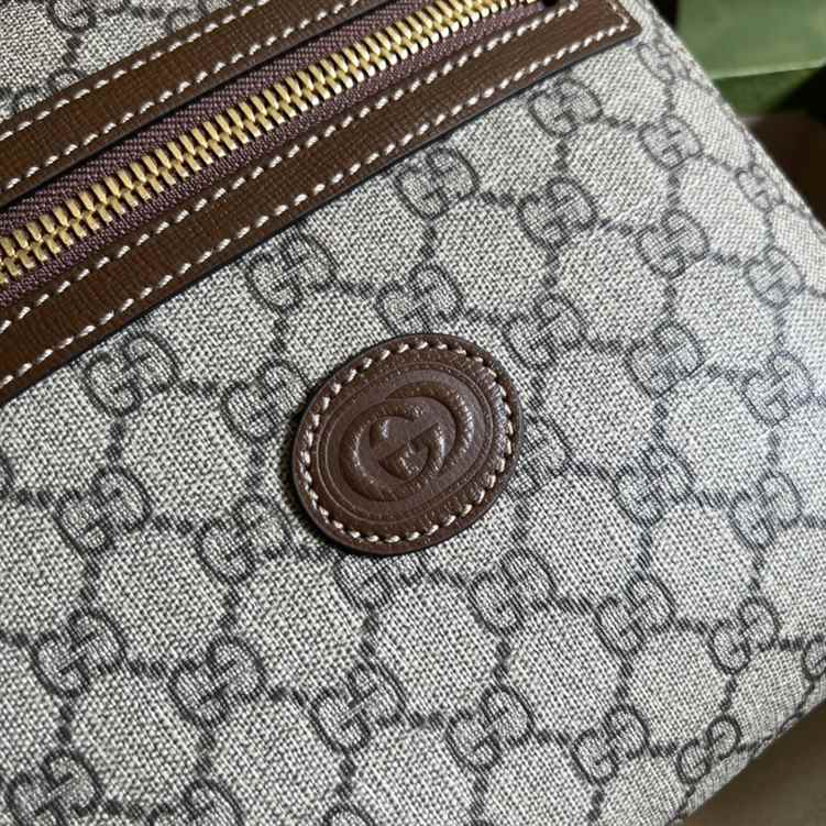 Gucci GG Supreme Messenger Bag replica