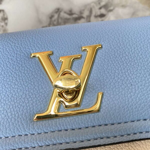 Louis Vuitton LOCKME TENDER replica