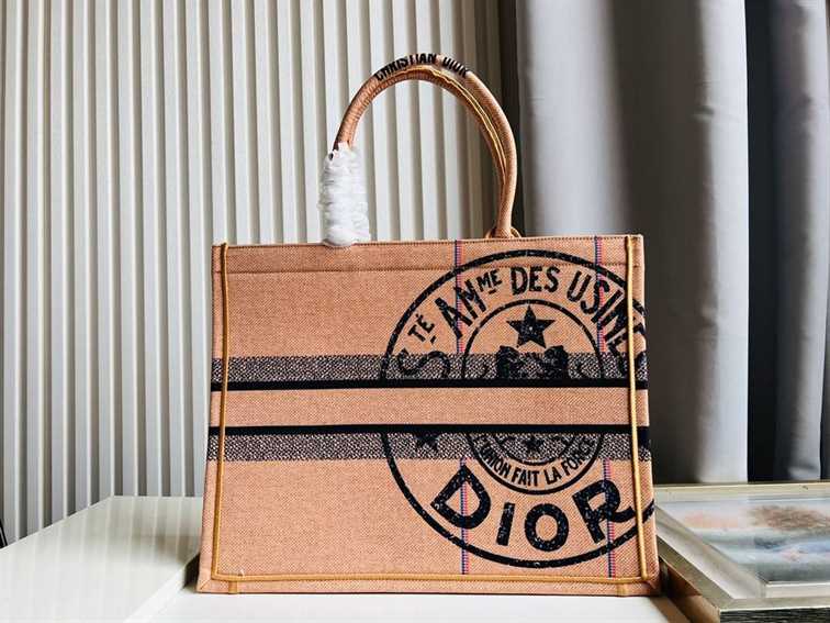 Dior LARGE BOOK TOTE Beige Jute replica - Affordable Luxury Bags