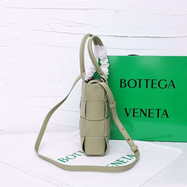 Bottega Veneta Mini Cassette Tote Bag replica