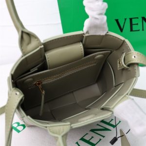 Bottega Veneta Mini Cassette Tote Bag replica