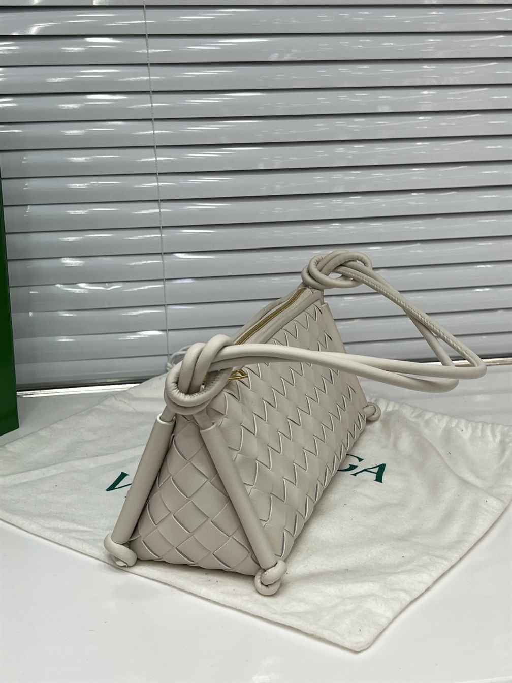 Bottega Veneta Small Intrecciato Strapped Pouch Bag replica