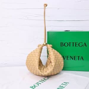 Bottega Veneta Large Turn Pouch replica