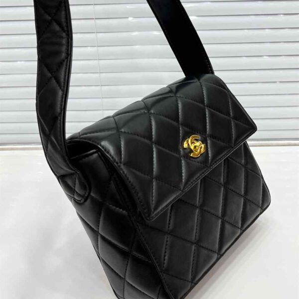 Chanel Quilted Caviar Small Vintage Bag replica