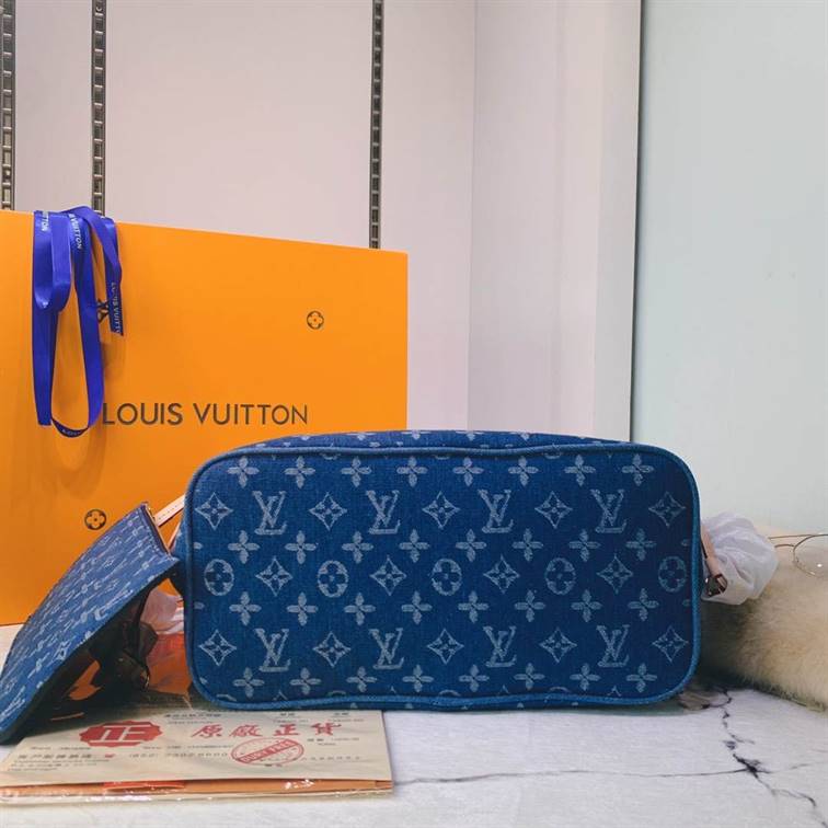 Louis Vuitton Neverfull Classic Tote Denim Style
