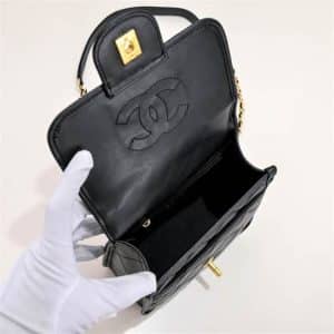 Chanel 22K Seasonal Flap with Top Handle replica