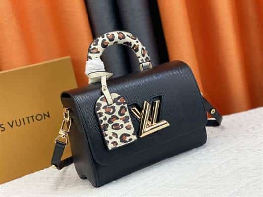 Louis Vuitton Twist MM replica